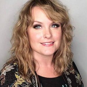 Meet your Posher, Becky